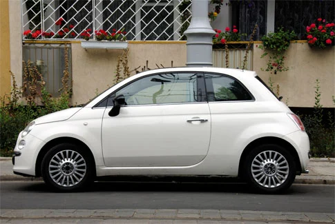 fiat 500 weißer Fiat 500 – Beispiel für Gebrauchtwagenankauf Wedemark